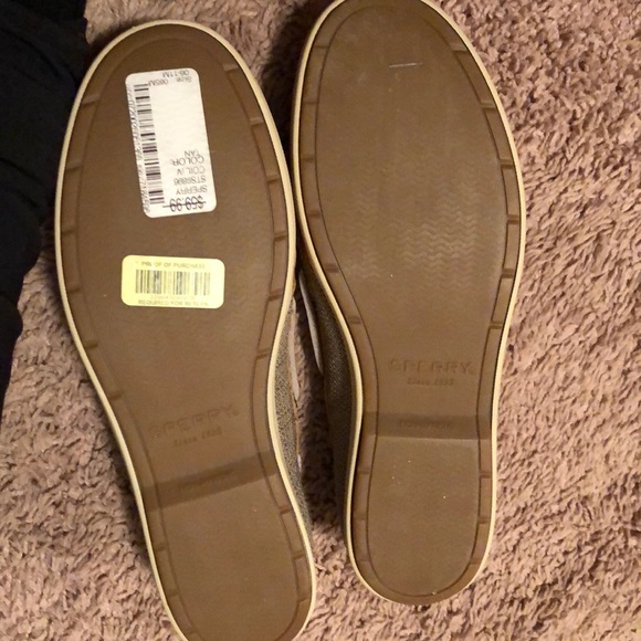 Cute ladies Sperry - Picture 4 of 6